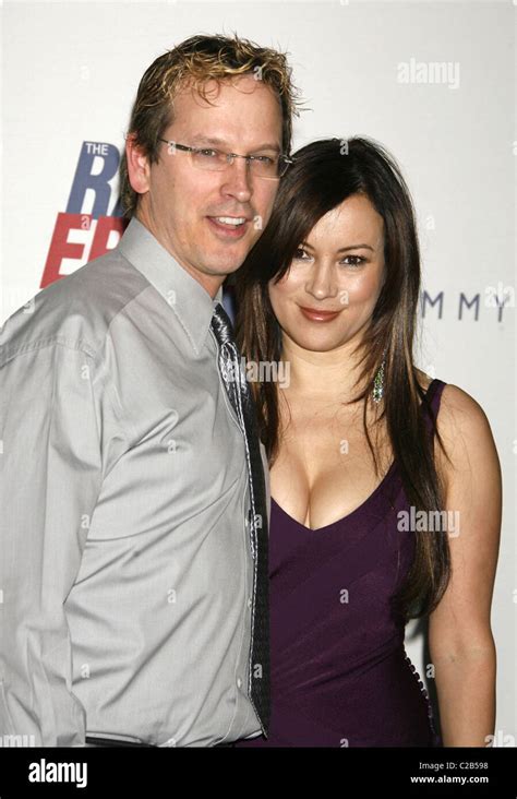 phil laak jennifer tilly  Phil is a professional poker player
